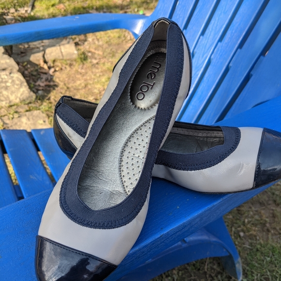 Me too Navy Blue & Grey Cap Toe Flats Size 6M - Picture 2 of 5